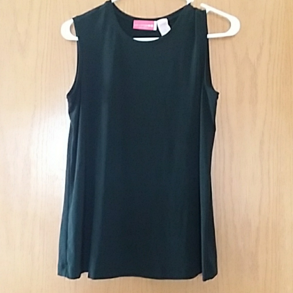 Black maternity tank
